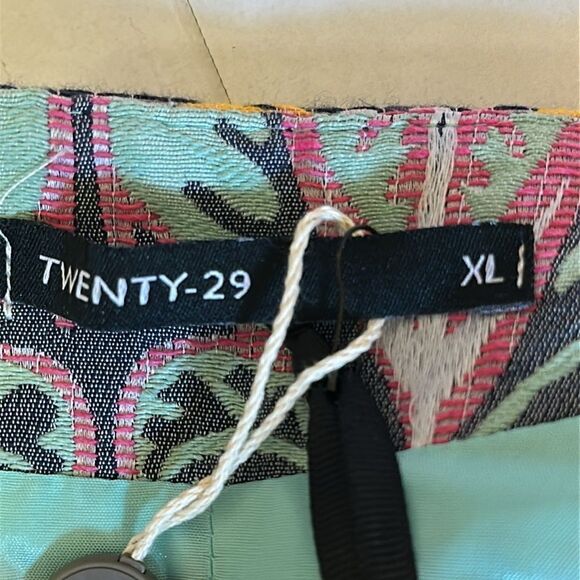 TWENTY-29 Colorful Floral Women's tapestry Coat size XL - Picture 8 of 11